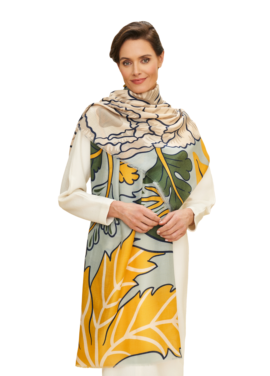 Sjaal met wilde bloemen en print
